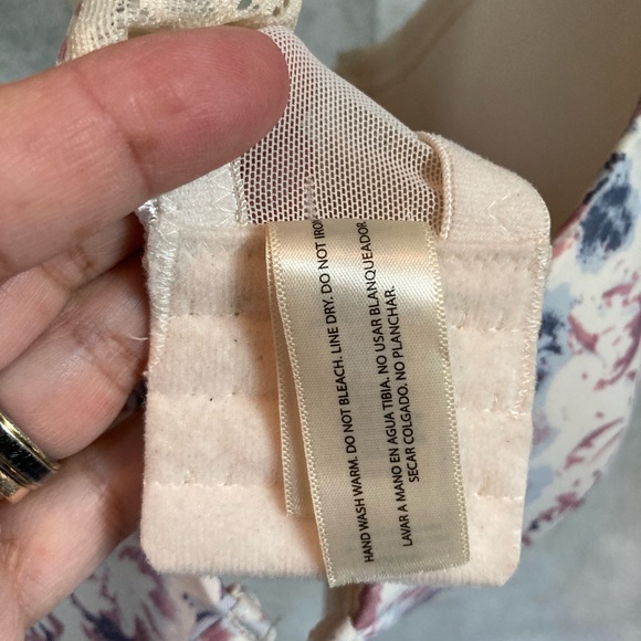 Floral Racerback Padded Sexy Lacey Bra 40D SIZE: 40D by Jessica Simpson - Picture 10 of 16